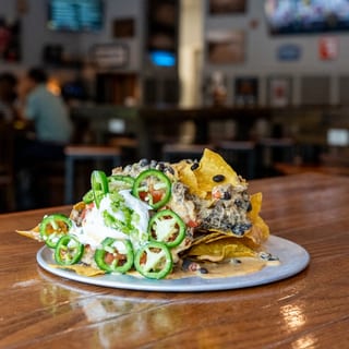 1/2 Veggie Nachos