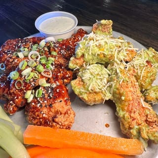 12 Boneless Wings Wed
